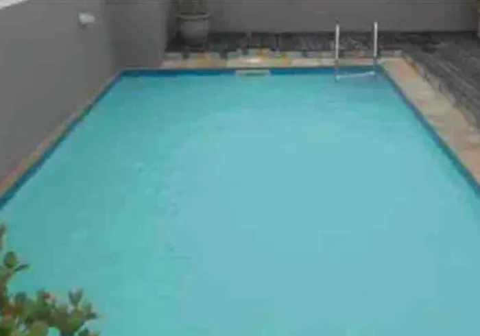 Recanto Verde-Apto na Praia do Tombo Guarujá